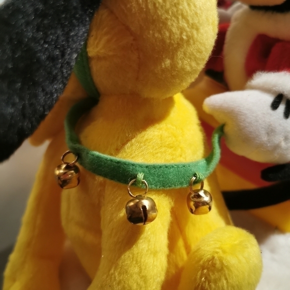 Vintage Disney gemmy animated Mickey Pluto goofy singing here comes Santa Claus - Picture 9 of 9